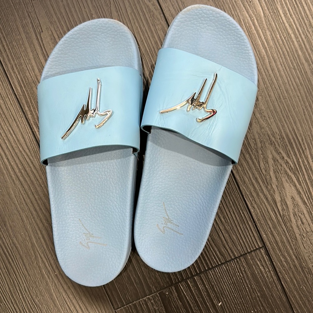 Giuseppe Zanotti baby blue men’s slides